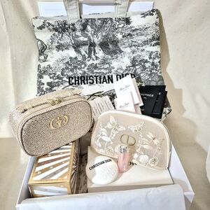 DIOR Beige And Gold Holiday Women's Bag Set ( Le Baume, Lip Glow, Accessories)